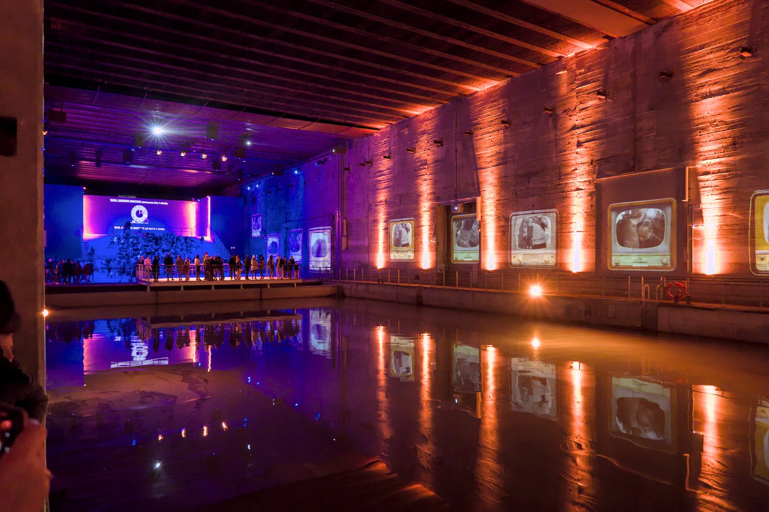 Salle des bassins de lumière